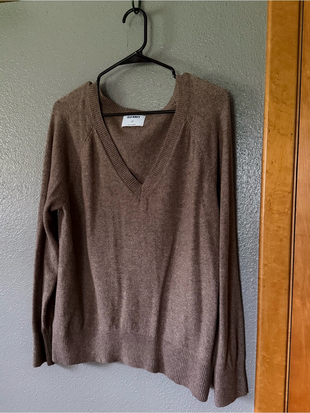 Old Navy Brown V-Neck Women’s Sweater